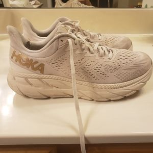Women's Hoka shoes bone color 9 1/2